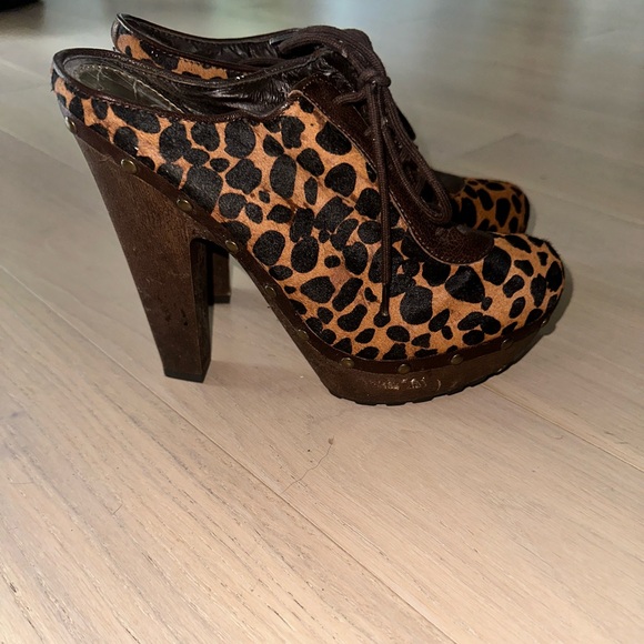 Sam Edelman Cheetah Print Mules | Size 9 - Picture 1 of 7